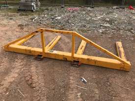 Forklift Spreader Bar - picture0' - Click to enlarge