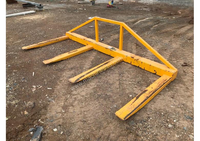 Used 2016 forklift spreader bar Forklift Spreader Bar Forklift Tynes in