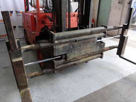 4T Forklift with Tyne Clamp - picture1' - Click to enlarge