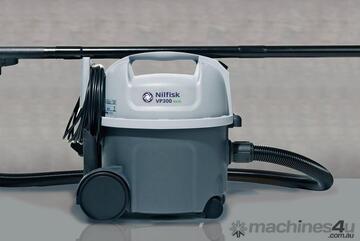 Nilfisk VP300 ECO Dry Vacuum