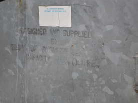 Galvanised Slide-On Water Tank - picture2' - Click to enlarge