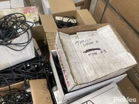 Group Lot of Assorted Electrical Components - picture0' - Click to enlarge
