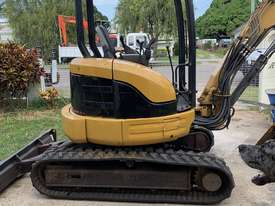 2007 CAT 303 CR Excavator 3.5 Tonne - picture0' - Click to enlarge