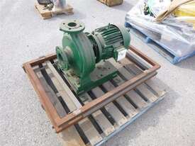 Electric Motor With Pump  - picture0' - Click to enlarge