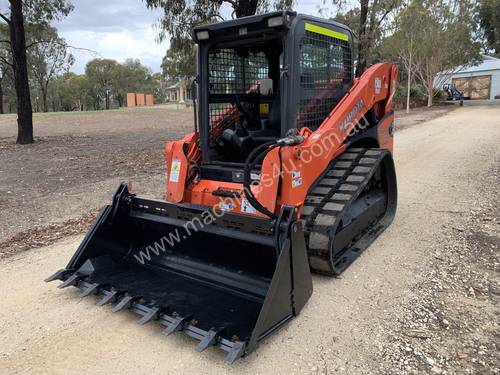 Kubota SLV75 Skid Steer Loader