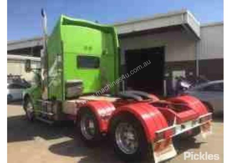 caption 2009 Kenworth T408