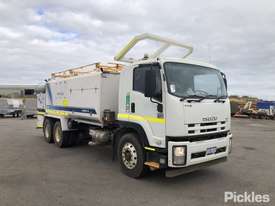 2013 Isuzu FVZ 1400 Auto - picture0' - Click to enlarge