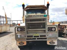 1999 Mack Bigfoot - picture1' - Click to enlarge