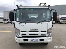 2013 Isuzu NPS300 - picture1' - Click to enlarge