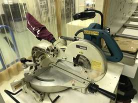 Makita Sliding Compound Mitre Saw - picture0' - Click to enlarge