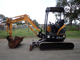 Hyundai R27Z-9 Tracked-Excav Excavator - picture0' - Click to enlarge