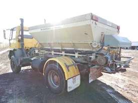 FORD CARGO Spreader Truck - picture2' - Click to enlarge