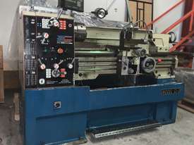 Centre Lathe 400 x 1000mm Turning Capacity   - picture0' - Click to enlarge