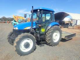 New Holland TD80D Tractor and Slasher - picture0' - Click to enlarge
