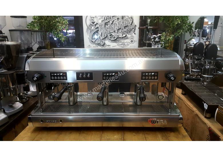 Used wega WEGA POLARIS 3 GROUP HICUP CHROME ESPRESSO COFFEE MACHINE