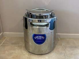 Milk Can - Stackable Stainless Steel 15L - picture0' - Click to enlarge