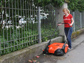 Haaga 477 Sweeper - picture1' - Click to enlarge