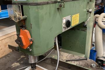 Workshop reconditioned Italian overhead router