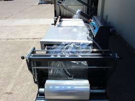 Semi Automatic L-Bar Sealer with Heat ShrinkTunnel - picture0' - Click to enlarge