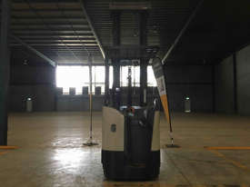 Crown RD5700 Reach Forklift Forklift - picture2' - Click to enlarge
