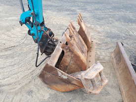Airman AX35U-4 Excavator With Tilting Mud Bucket - picture0' - Click to enlarge