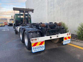 International Acco 2250D Hooklift/Bi Fold Truck - picture1' - Click to enlarge
