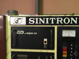 Used Sinitron ED252 EDM Machine - picture2' - Click to enlarge