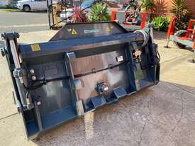 USED EX-DEMO A0870 CDC MERLO TREEMME 4-IN-1    1250LTR BUCKET (SUITS P60.10, P40.17, P38.13)   - picture1' - Click to enlarge