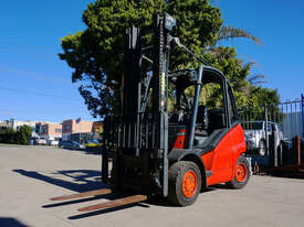 HIRE or SALE 4 T  Linde Forklift - picture0' - Click to enlarge