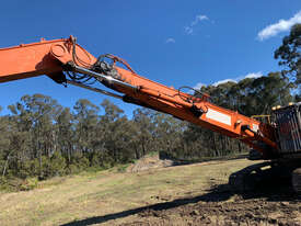 Hitachi ZX330LC-3 Tracked-Excav Excavator - picture1' - Click to enlarge