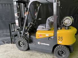 Liugong 2.5t Forklift - A Series - picture0' - Click to enlarge