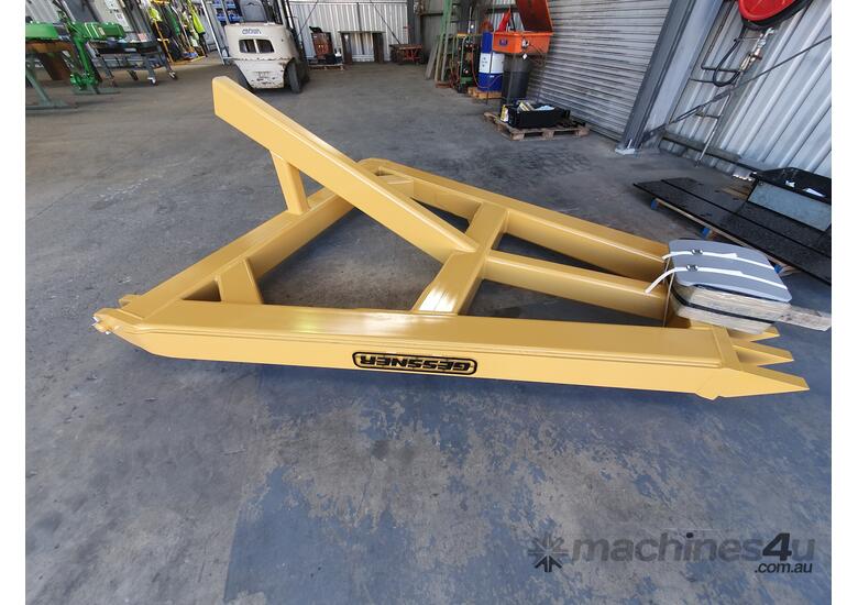 Gessner Blade Mounted Tree Spear to Suit CAT D6 - Australian Made!