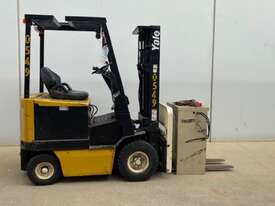 1.8T Battery Electric 4 Wheel Forklift - picture0' - Click to enlarge