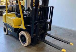 Hire forklifts container mast lpg 2.5 tonne,sideshift