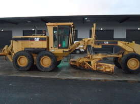 Caterpillar 12H-II Grader 12? Blade for Hire - picture2' - Click to enlarge
