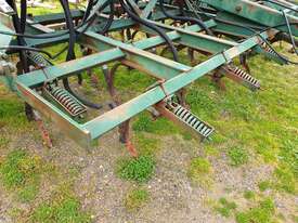 JOHN SHEARER 28 ROW SEED DRILL - picture1' - Click to enlarge