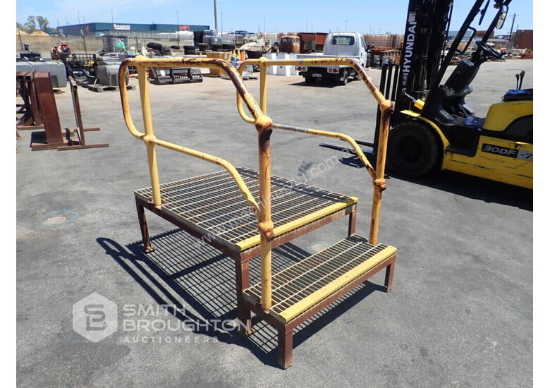 caption 2 STEP ACCESS PLATFORM