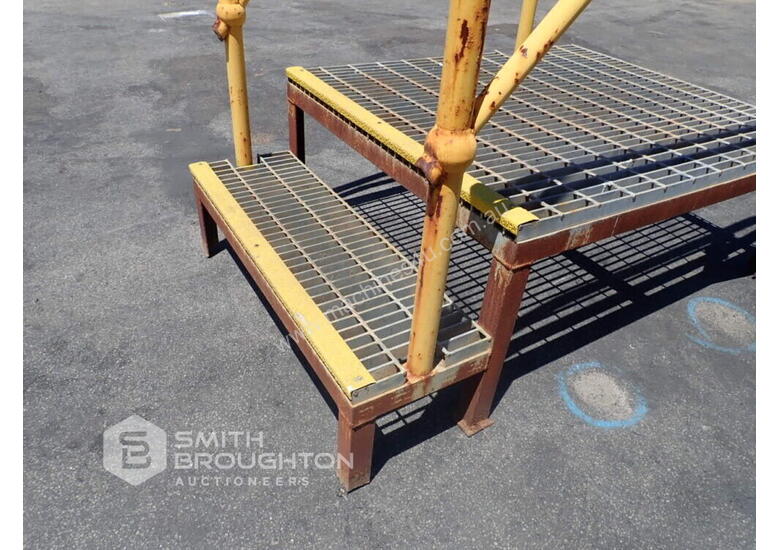 caption 2 STEP ACCESS PLATFORM