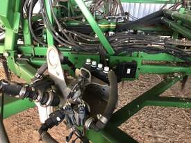 2016 John Deere 1870 Air Drills - picture1' - Click to enlarge