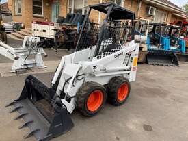 Bobcat 315, with 4 in 1 bucket - picture2' - Click to enlarge