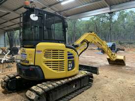 Komatsu 5.5 Excavator - picture2' - Click to enlarge