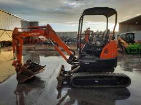 HITACHI ZX27U 3T EXCAVATOR WITH SPRING HITCH, 3 x BUCKETS, RIPPER ATTACHMENT AND 5220 HOURS - picture2' - Click to enlarge