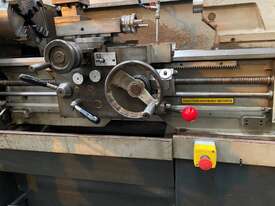 Colchester Lathe - picture2' - Click to enlarge