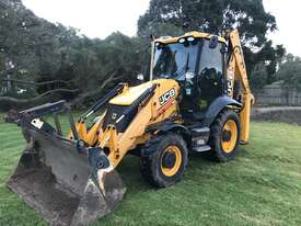 2014 JCB 3CX Sitemaster Backhoe - picture0' - Click to enlarge