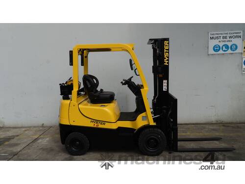 Hyster 1.8T Counterbalance Forklift