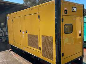 Generator 330kva caterpillar, 40hours, in excellent condition. - picture0' - Click to enlarge