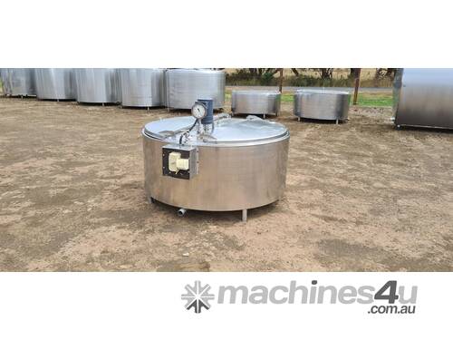 STAINLESS STEEL TANK, MILK VAT 1050lt