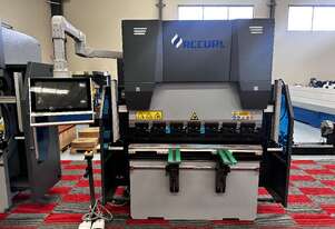 AccurlCMT 40 TON | 1250MM CNC PRESS BRAKE | 5 AXIS | ENERGY SAVING TECH | DELEM 2D CONTROLLER