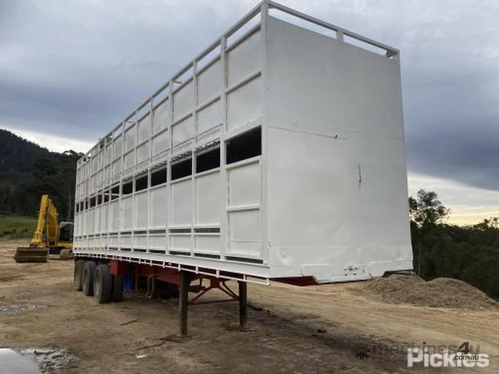 Buy Used Haulmark St3 Flat Top Trailer In Listed On Machines4u