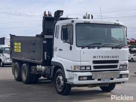 2004 Mitsubishi FV 500 - picture0' - Click to enlarge